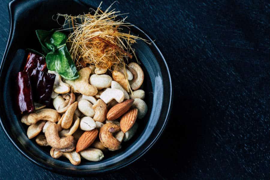 Conheça 10 alimentos que ajudam a dormir melhor 2 alimentos para dormir melhor