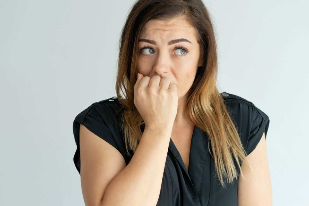 Como parar de roer unhas? Confira 16 dicas que resolvem o problema 1 como parar de roer as unhas