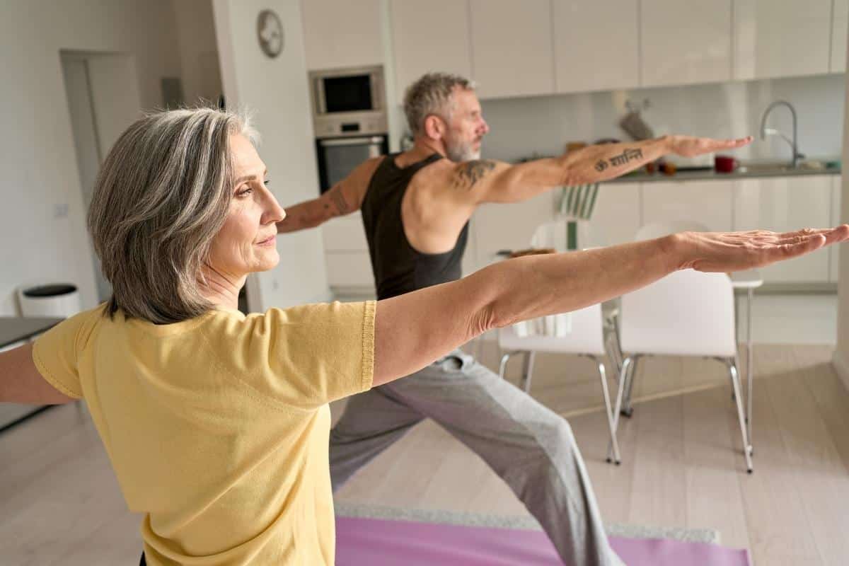 Qual atividade física se deve investir após os 50 anos? Confira como exercitar seu corpo
