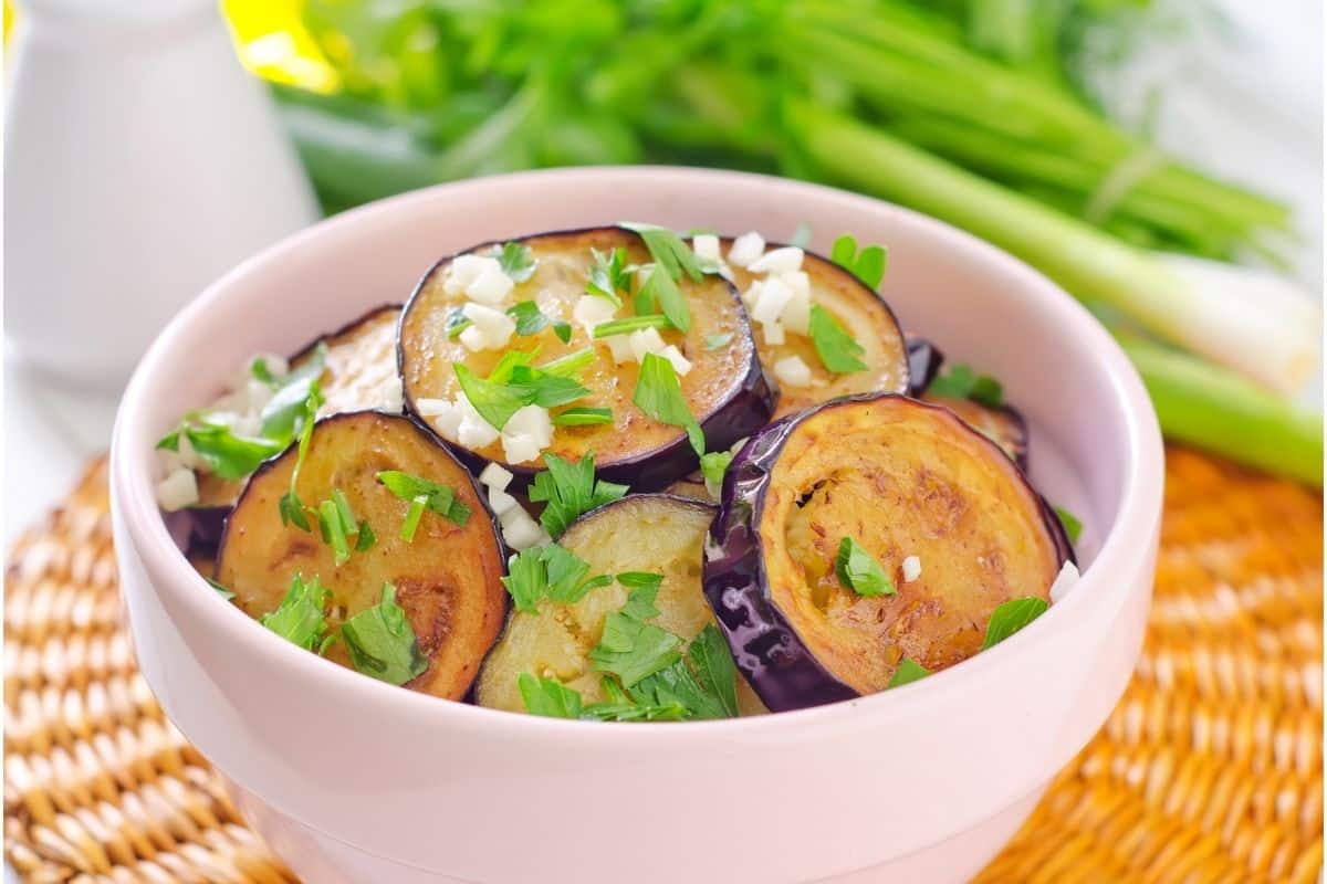 3 opções de petiscos lowcarb; receitas saborosas para curtir uma boa companhia 2 berinjela low carb