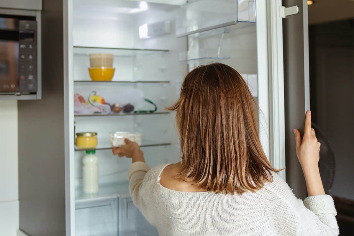 Como desinfetar a geladeira com 5 dicas práticas e segura 3 Como desinfetar a geladeira com 5 dicas práticas e segura
