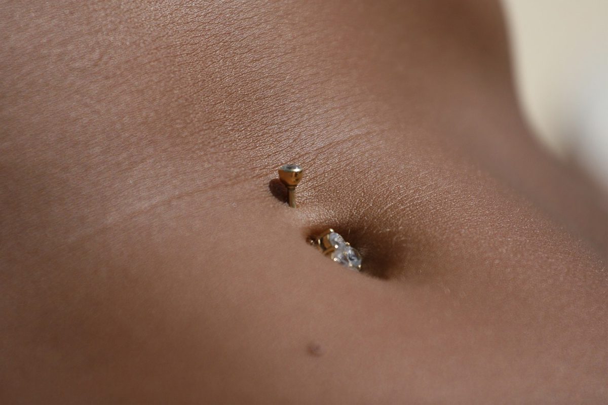 Como cuidar de um piercing no umbigo para evitar infecções? Aprenda agora mesmo 3 piercing no umbigo