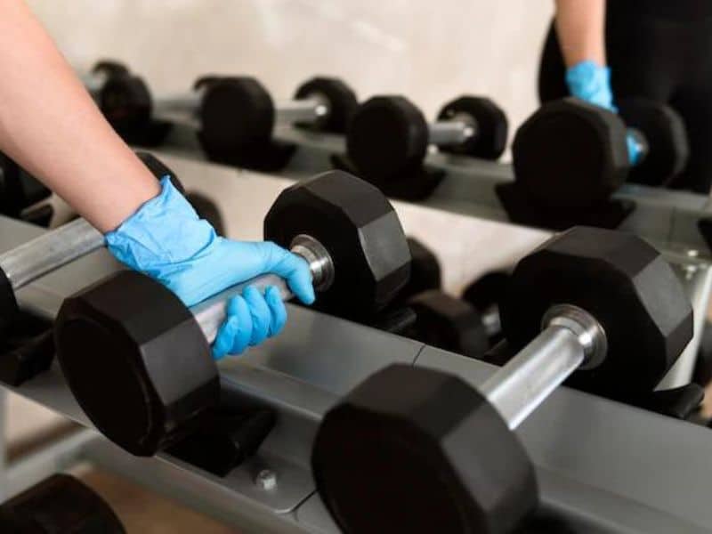 Etiqueta na academia: aprenda 5 coisas que você não deve fazer e não pague mico 1 Etiqueta na academia; 5 coisas que você não deve fazer
