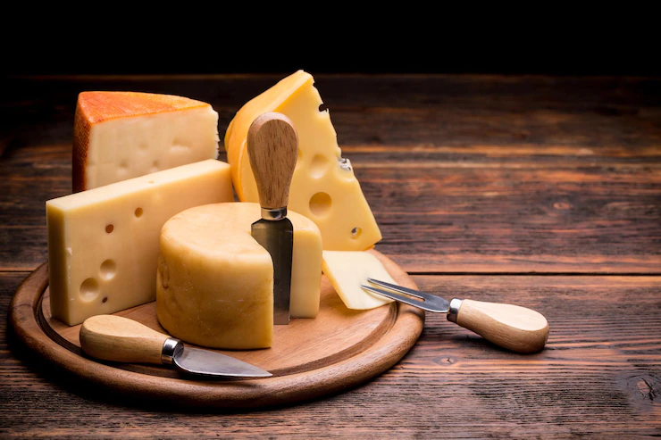 Quais queijos são lowcarb? Conheça as melhores opções para uma dieta perfeita 3 queijos lowcarb