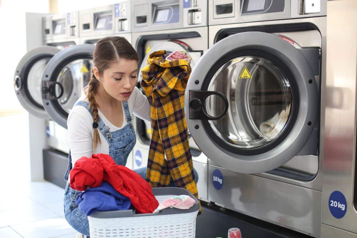 Roupas de inverno organizadas; saiba como lavar, secar e guardar corretamente 2 lavar roupas de inverno