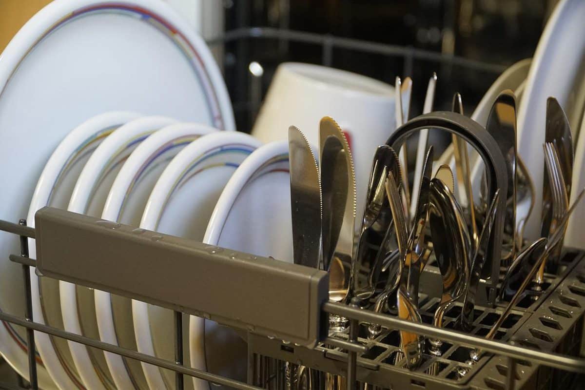 Quando devemos higienizar utensílios de cozinha? Veja hoje como se organizar 1 higienizar utensílios de cozinha