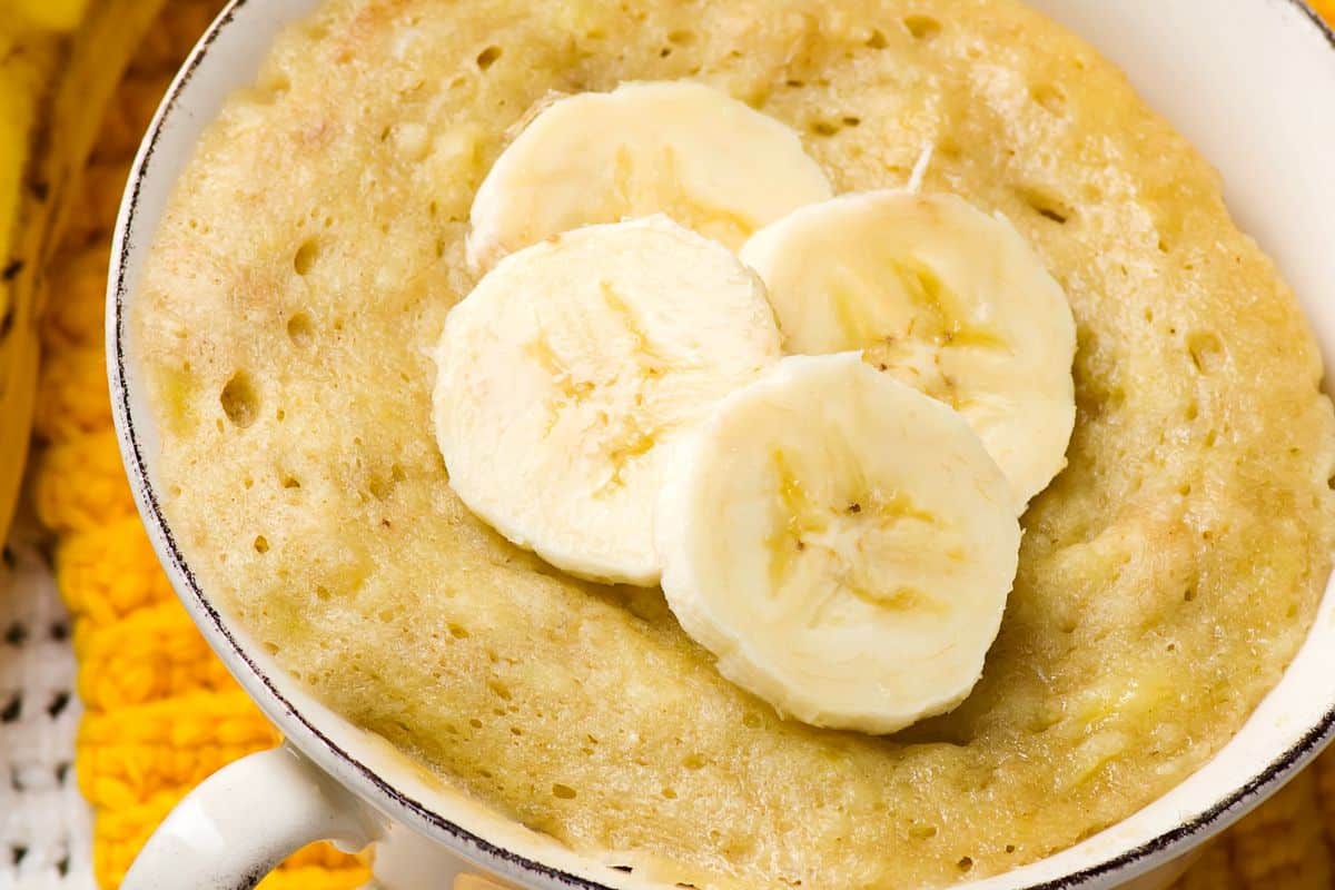 Bolo de caneca saudável é irresistível, aprenda como fazer agora 2 Bolo de caneca saudável com banana