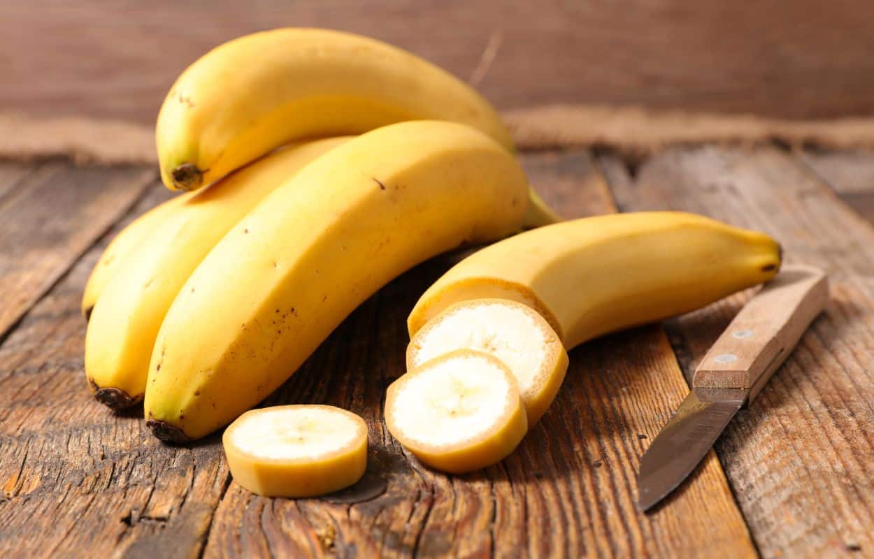 Banana é low carb? Conheça seus benefícios e saiba a melhor hora de consumir 1 Benefícios da Banana.