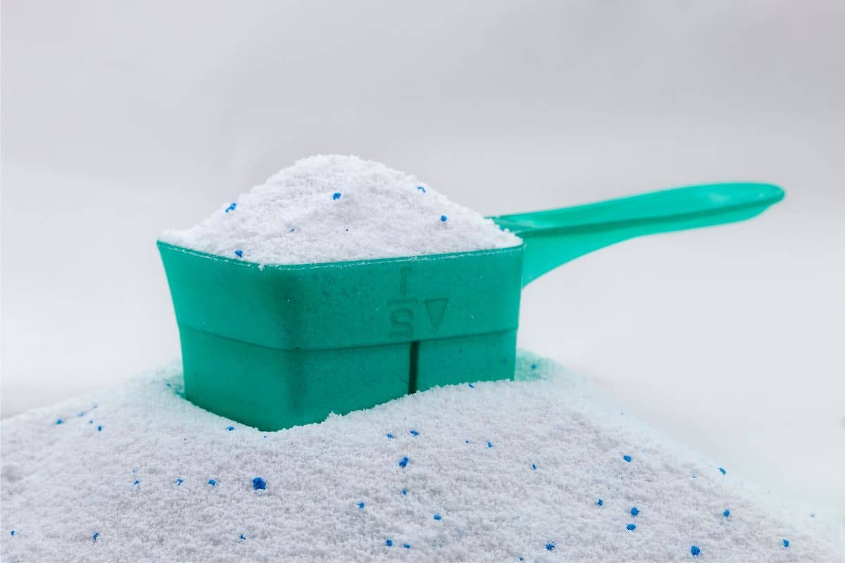 Tem alergia ao sabão em pó? Conheça produtos naturais para substituir no dia a dia 1 substituir sabão em pó