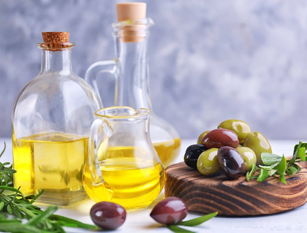 Azeite de qualidade: veja dicas para escolher o melhor produto e não cair em golpes 2 azeite de oliva produzido com qualidade