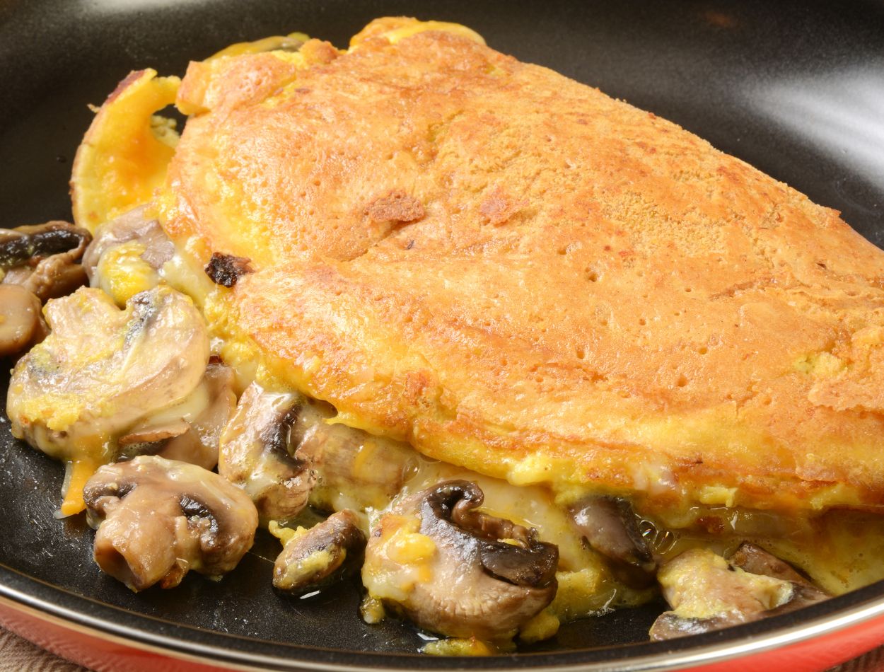 Ovos com míscaros: confira receita rica em proteínas e com muito sabor 2 Ovos com míscaros