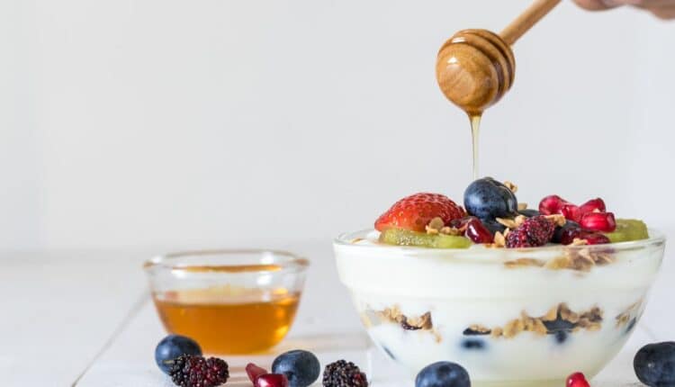 Receitas para aumentar a libido feminina: confira 03 opções imperdíveis 2 Frutas caramelizadas receitas para aumentar a libido feminina.