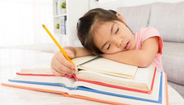 Crianças precisam de quantas horas de sono? Saiba mais sobre hábitos saudáveis na infância 2 Crianças precisam de quantas horas de sono?