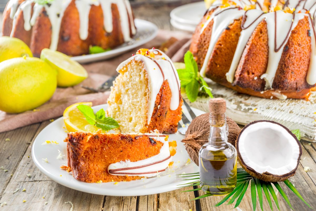 Bolo de iogurte com limão: 2 receitas saudáveis e fáceis de preparar 3 bolo de iogurte