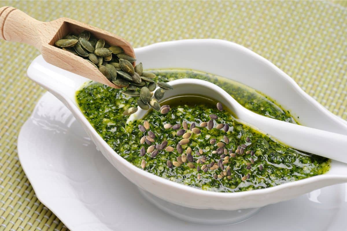 Receitas low carb com semente de abóbora para ninguém colocar defeito 3 molho pesto low carb