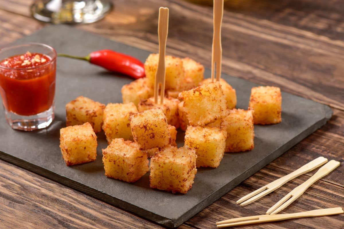 Dadinho de Tapioca com Geleia Agridoce de Pimenta: aprenda a fazer a receita original 2 Como fazer em casa o Dadinho de Tapioca e a Geleia