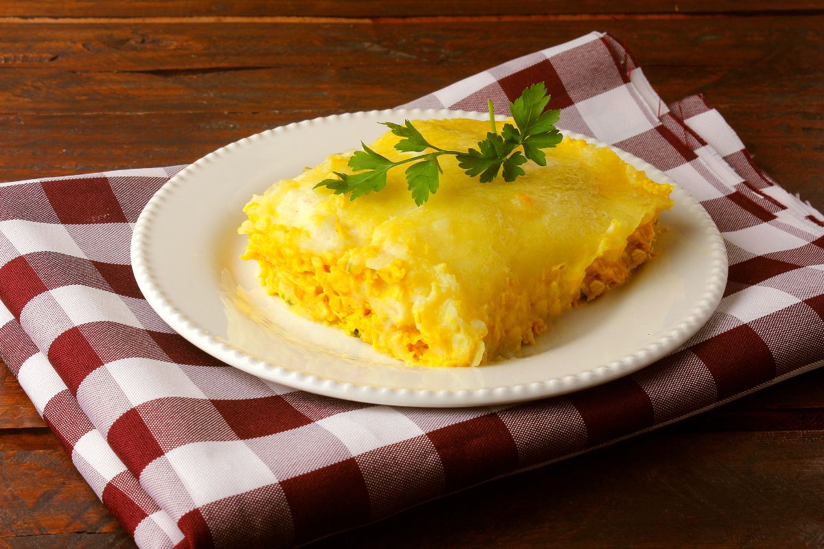 Escondidinho de batata doce com frango: receita fácil para o almoço ou jantar 2 Escondidinho de batata doce com frango