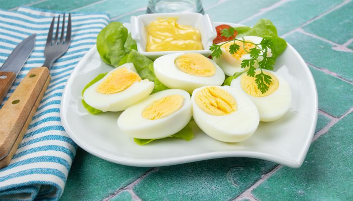 Gema mole ou não? Aprenda a cozinhar ovo para chegar no ponto que você quer 2 Ovos cozidos.
