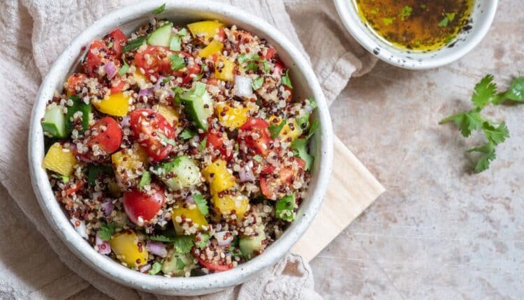 Tabule de Quinoa: receita low carb pronta em menos de 10 minutos 2 Tabule de Quinoa