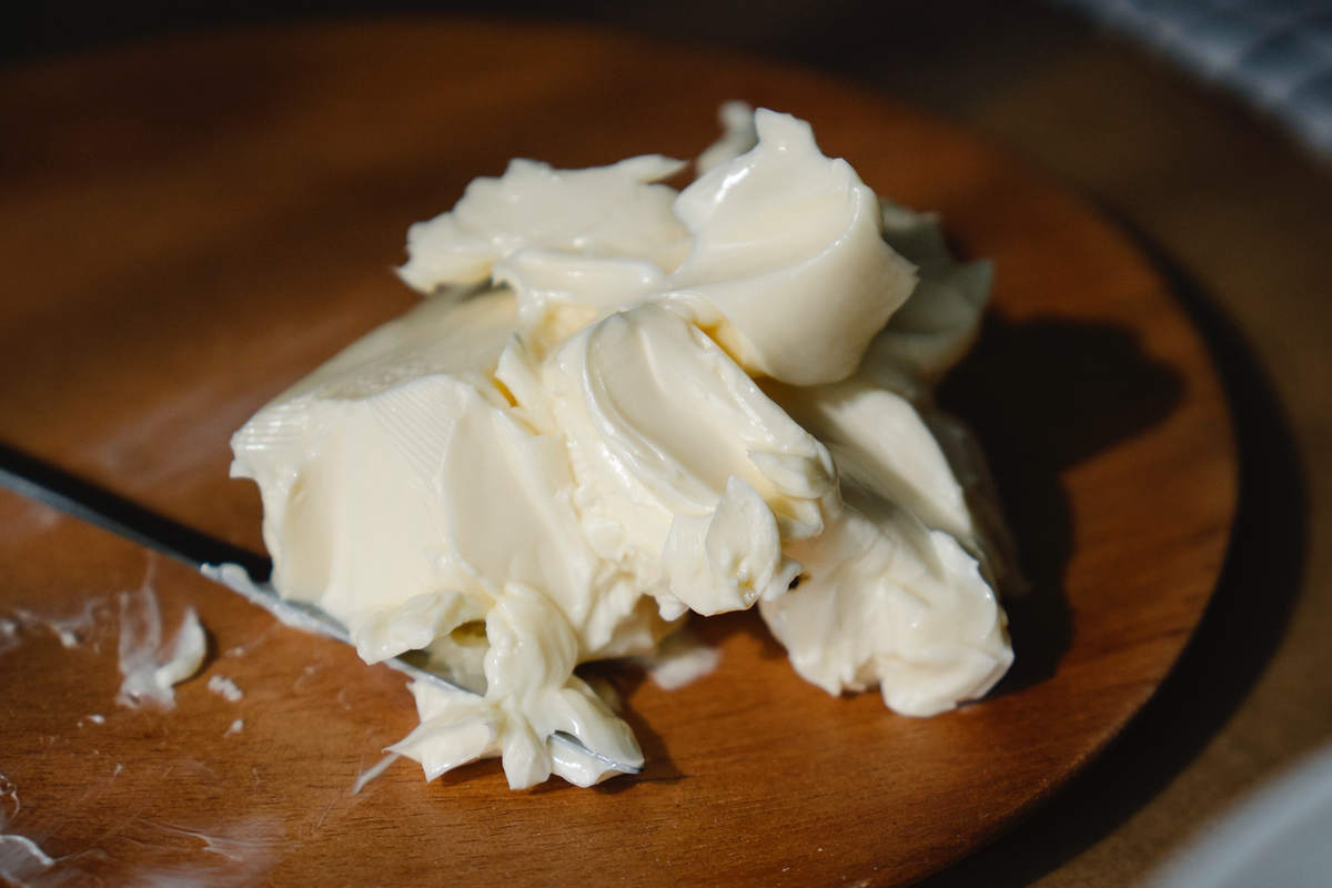 7 motivos para deixar de comer MARGARINA hoje mesmo 2 7 grandes motivos para você deixar de comer margarina no seu dia a dia