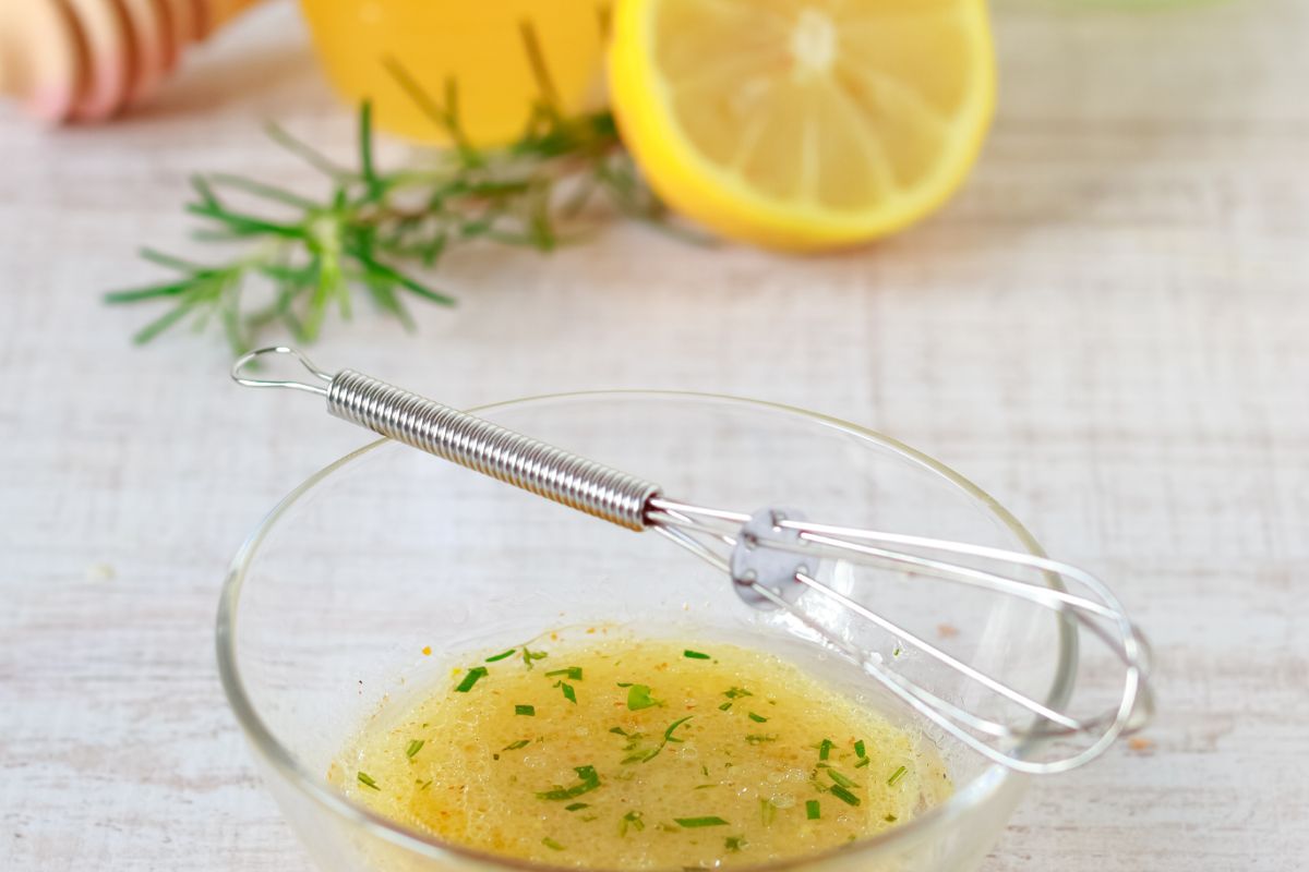 Molho Fit para Salada Crua: 02 opções deliciosas e perfeitas para o preparo especial e saboroso 2 molho fit para salada crua