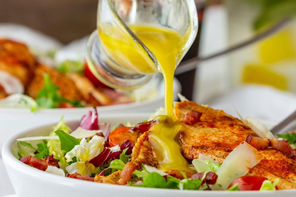 Molho Fit para Salada Crua: 02 opções deliciosas e perfeitas para o preparo especial e saboroso 1 molho fit salada crua