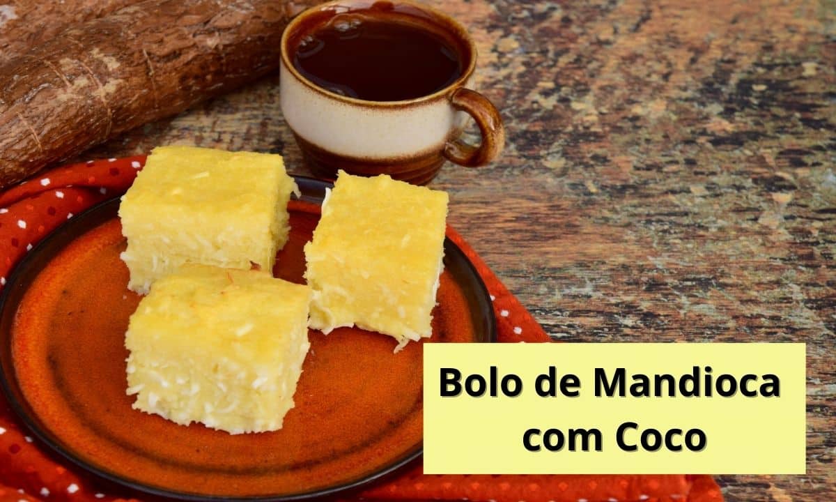 Bolo de mandioca com coco simples e fácil: prepare para o lanche da tarde 1 Bolo de Mandioca com Coco.