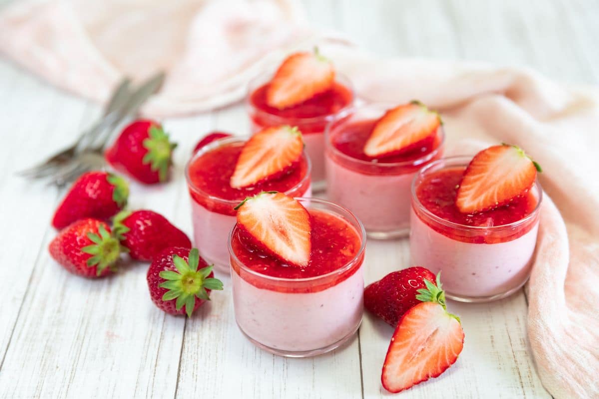 Mousse de morango fit: sobremesa perfeita para não arriscar sair da dieta 1 Mousse de morango fit
