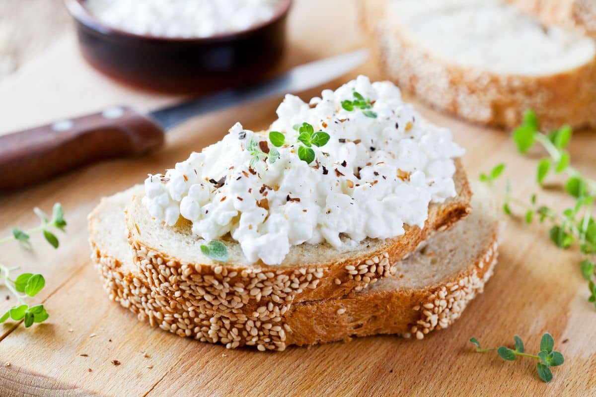Queijo cottage caseiro: prepare o seu próprio queijo em casa 1 Queijo cottage caseiro
