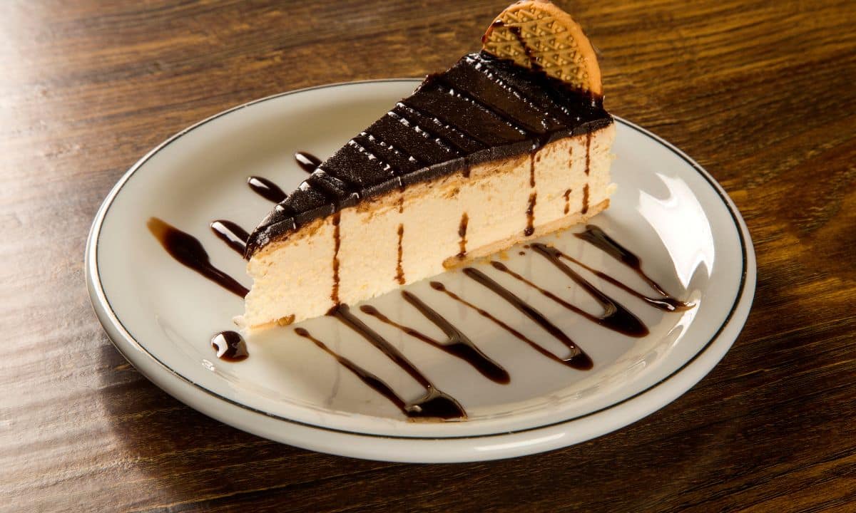 Torta de Limão com Chocolate: receita fácil e muito saborosa, aprenda como preparar 2 Torta de Limão com Chocolate.