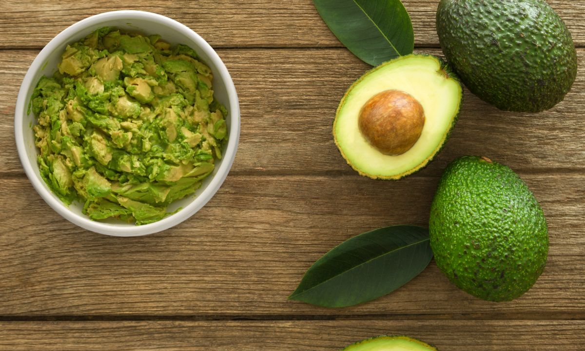Abacate: como comprar, armazenar, limpar e preparar para o consumo 1 Abacate.