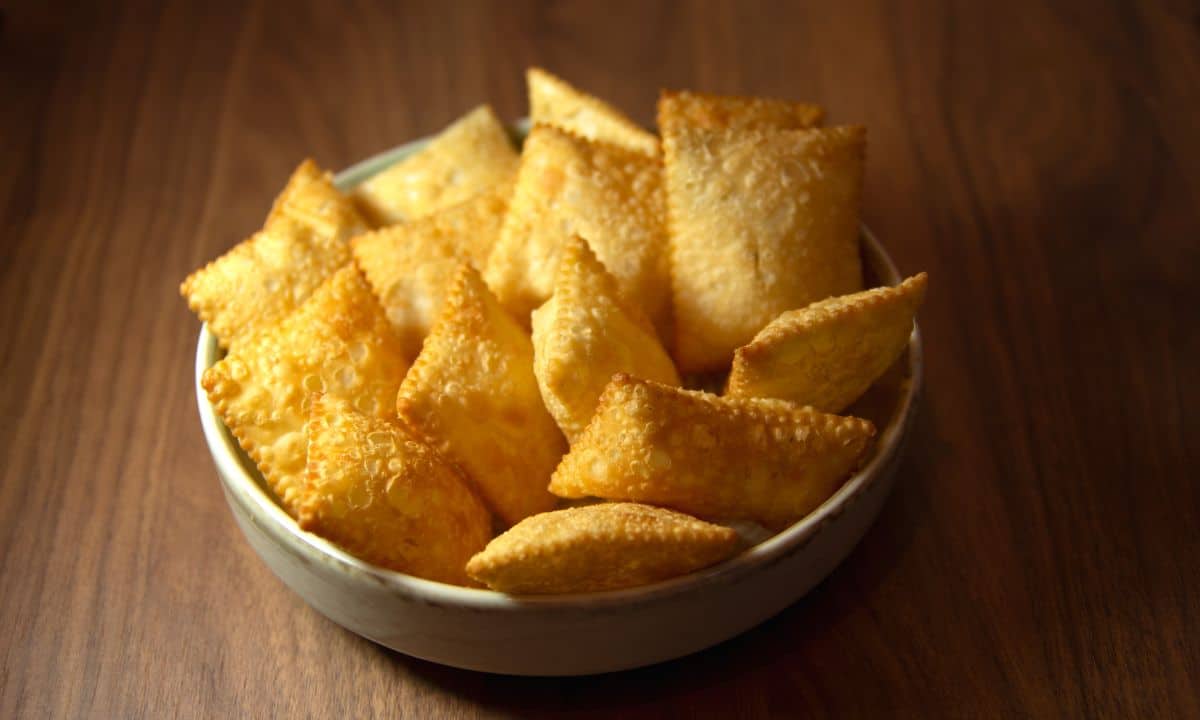 Pode congelar massa de pastel? Saiba como conservar por mais tempo 1 Pode congelar massa de pastel?