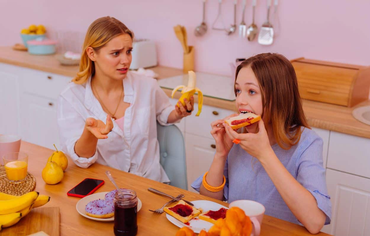 Confira 10 alimentos que, se comer em excesso, fazem mal para a saúde 1 comer em excesso faz mal.