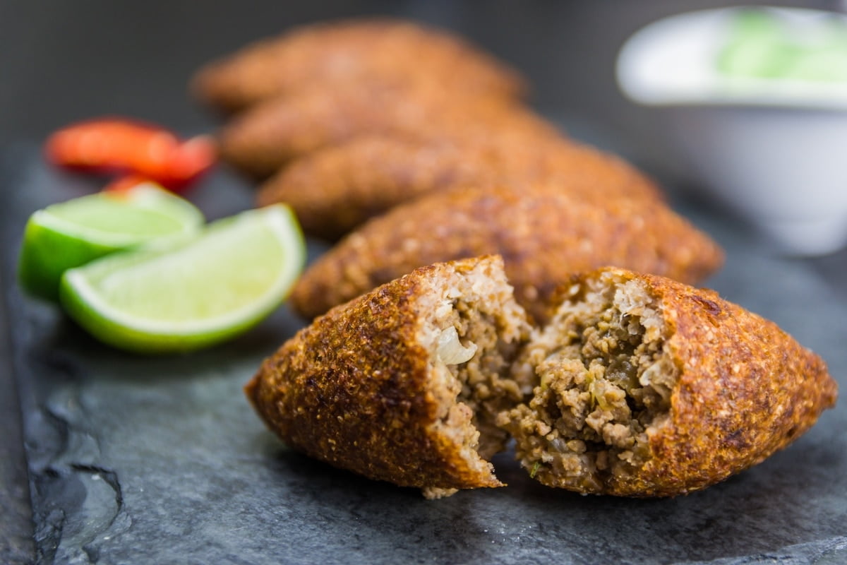 Kibe é low carb? Saiba mais sobre esse bolinho árabe delicioso 2 Kibe é low carb? Saiba mais sobre esse bolinho árabe delicioso