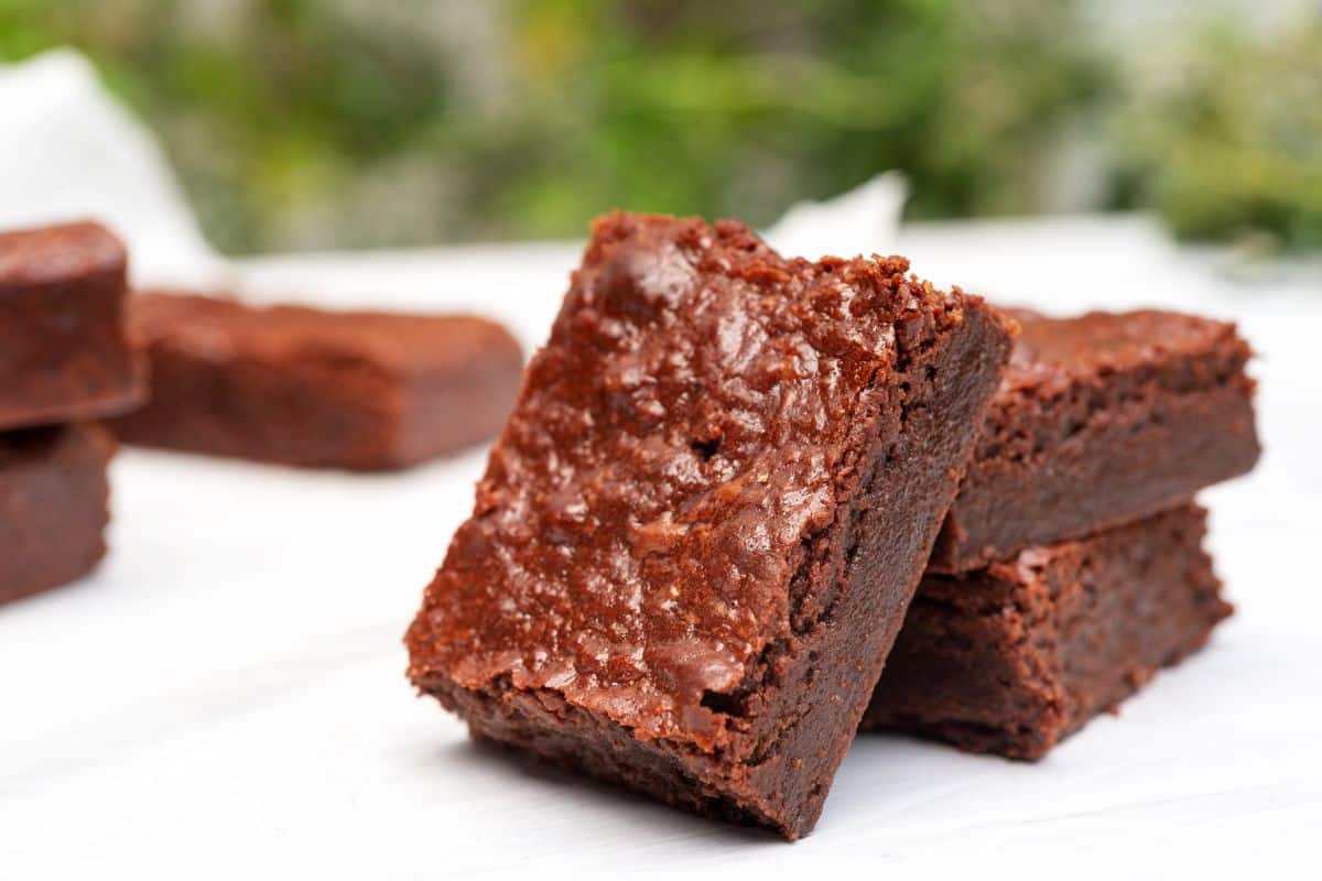 Brownie fit 3 ingredientes: aprenda como preparar aqui 2 Brownie fit 3 ingredientes