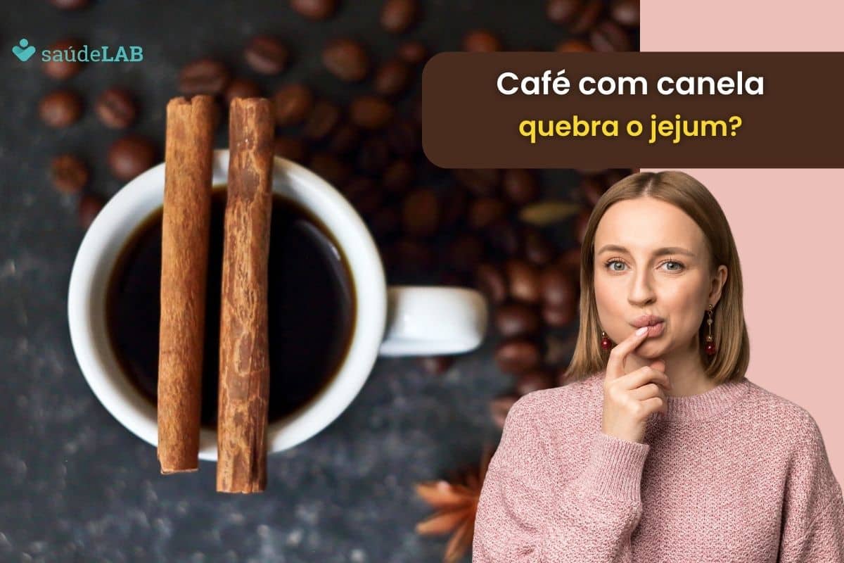 Café com canela quebra jejum? Entenda melhor o que acontece neste caso 1 Mulher observando uma xícara com dúvidas se o café com canela quebra o jejum.