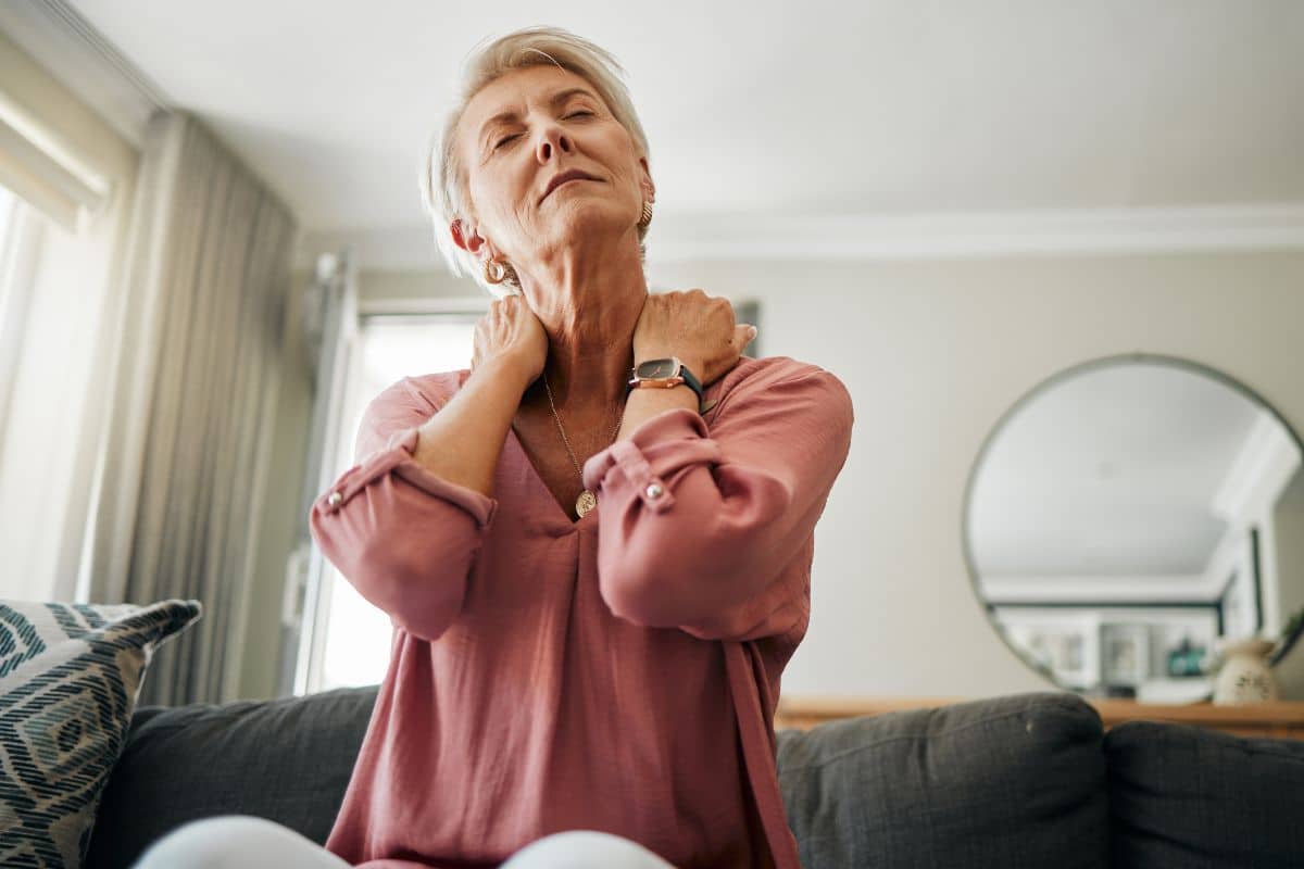 Fibromialgia dá gases, ou isso não passa de mito? Veja há alguma relação 1 Fibromialgia dá gases.