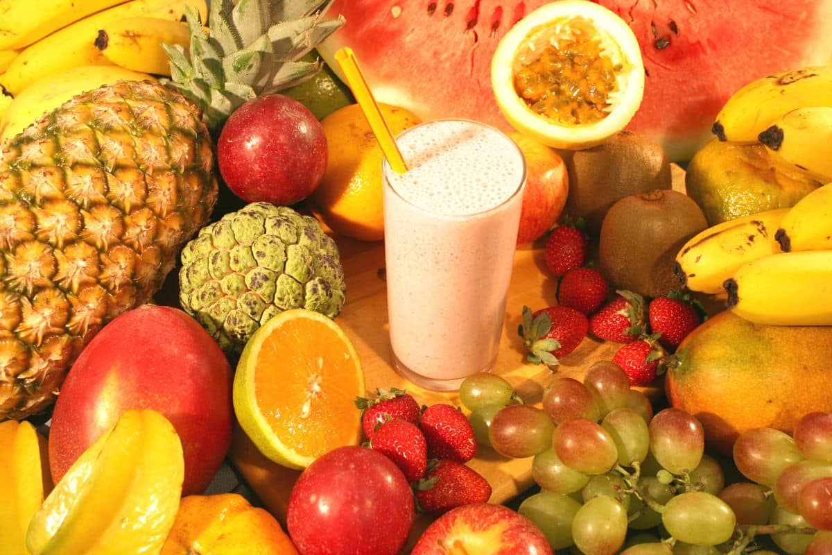 Frutas que não têm ácido: conheça as melhores opções para gastrite 1 Frutas que não têm ácido.