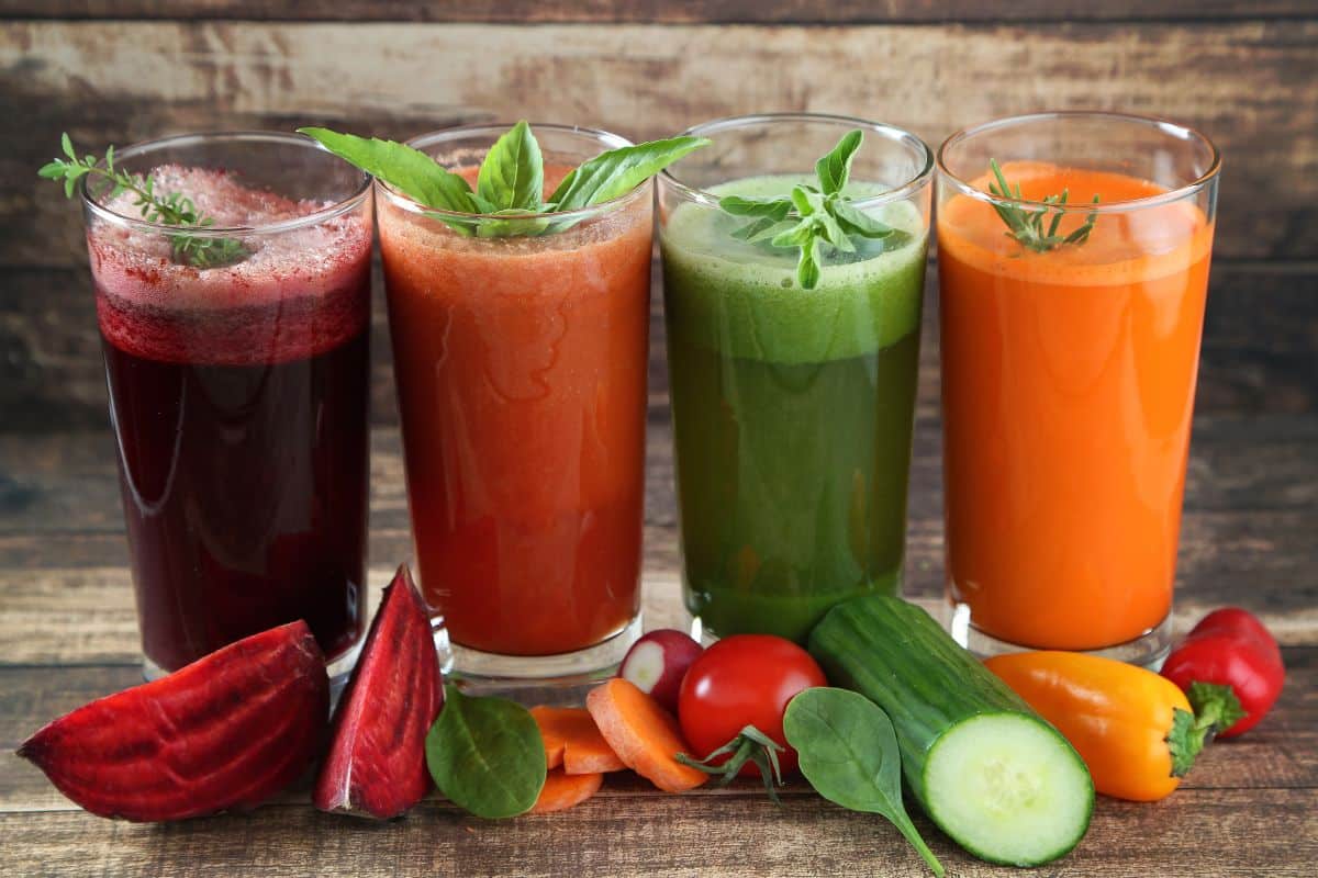 Suco seca barriga dormindo: 3 opções poderosas para tomar de noite 1 suco seca barriga dormindo.