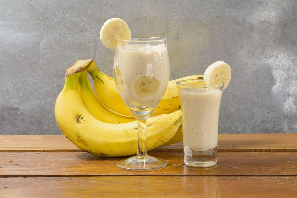 Deliciosa receita de smoothie de banana fit: saudável e saborosa 1 Smoothie de banana fit.