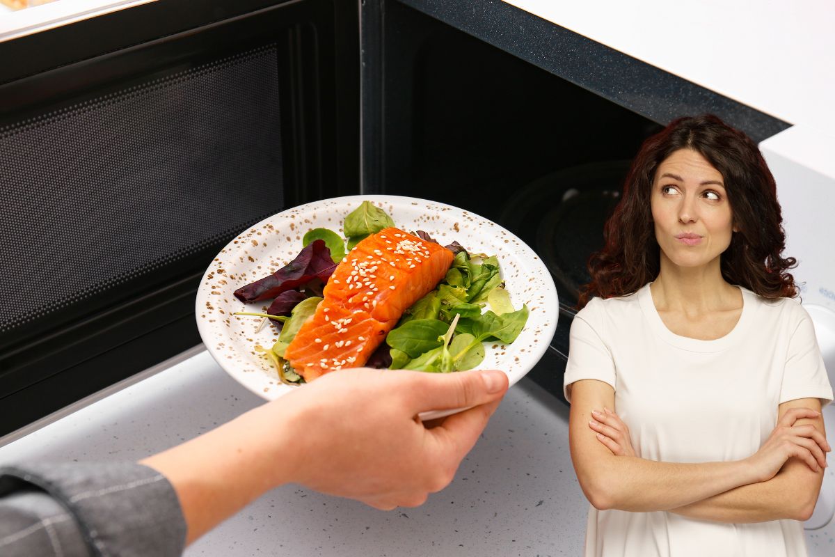 Esquentar comida no micro-ondas faz mal? Descubra os mitos e verdades 1 Esquentar comida no micro-ondas faz mal.