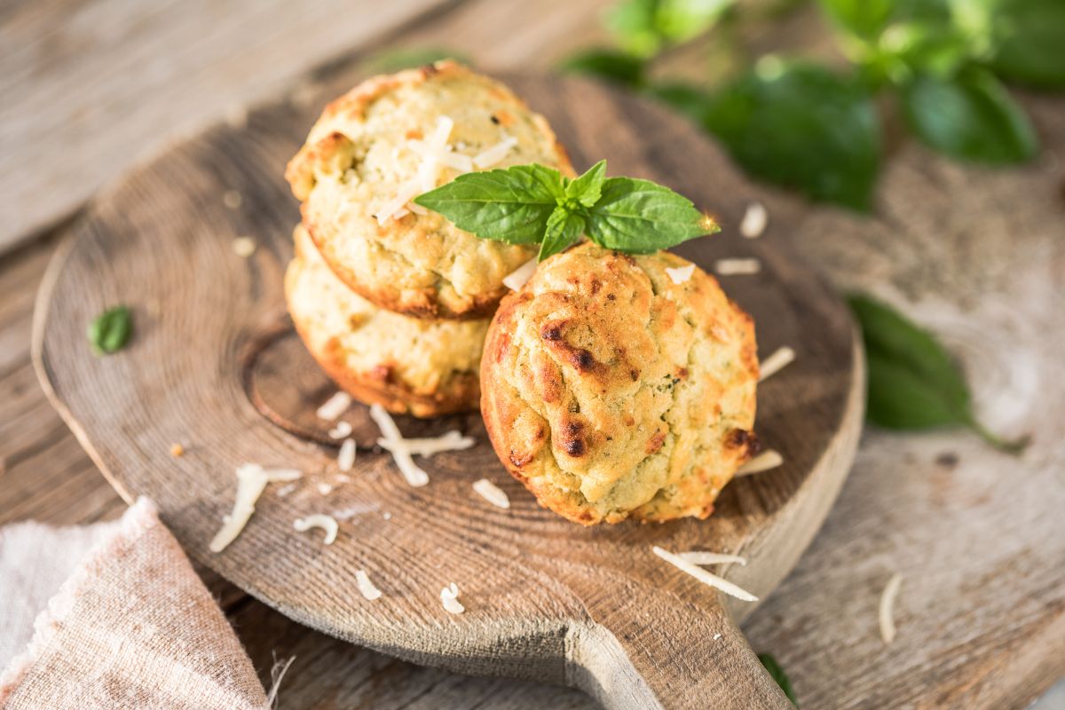 Bolinho de espinafre na airfryer: perfeito para um jantar saudável e nutritivo 1 Bolinho de espinafre na airfryer.