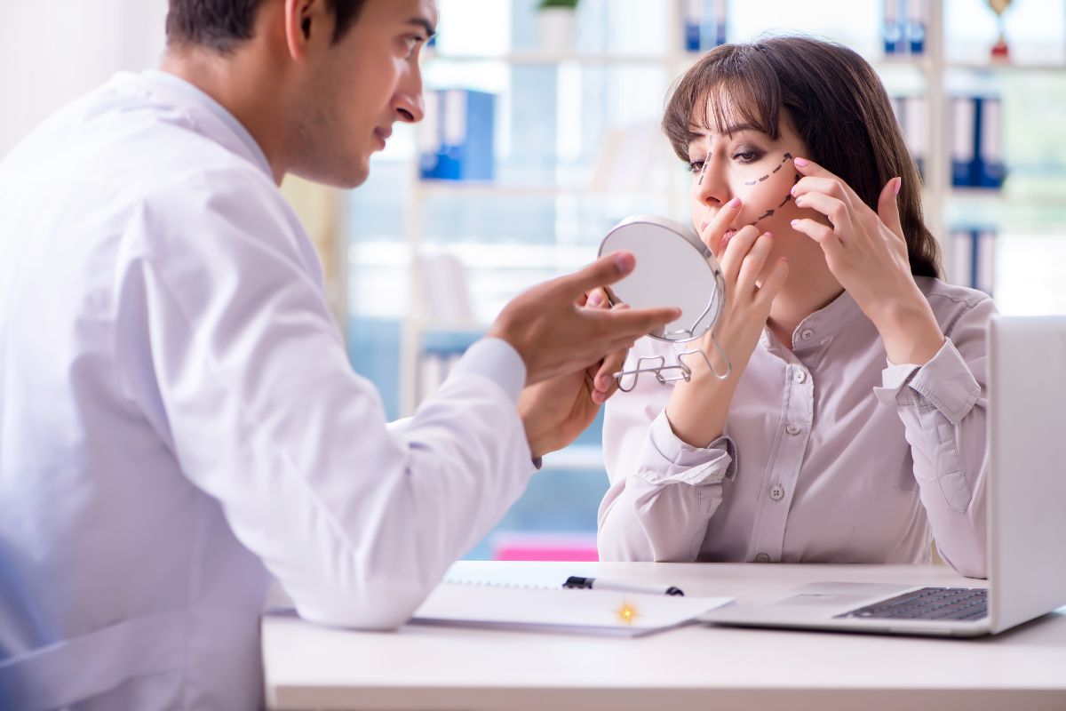 Cirurgião Plástico: tudo o que você precisa saber sobre esse profissional 1 cirurgião plástico.
