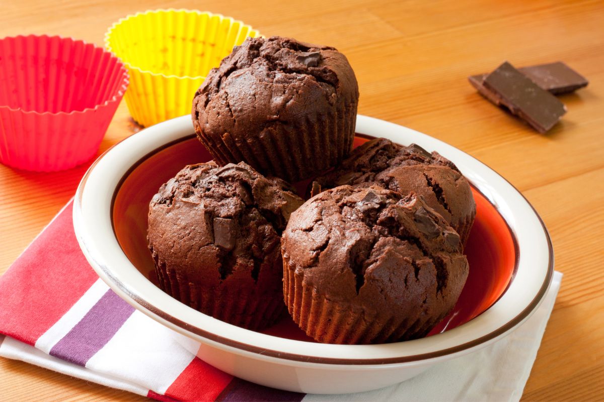 Muffin de Chocolate Fit: tão gostoso que nem parece saudável 1 muffin de chocolate fit.