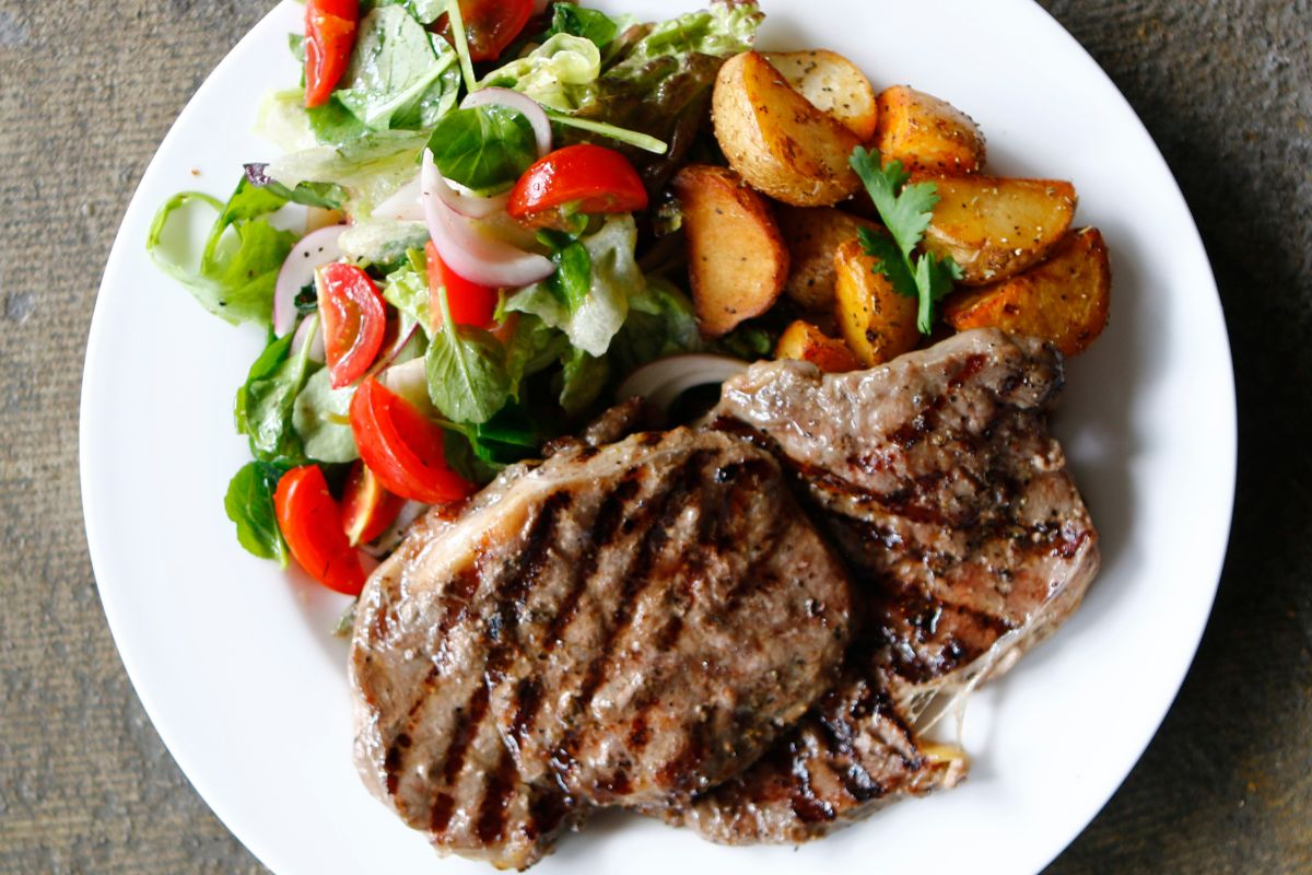 Estudo revela que carne bovina pode ser incluída em uma dieta saudável para o coração 1 carne bovina.