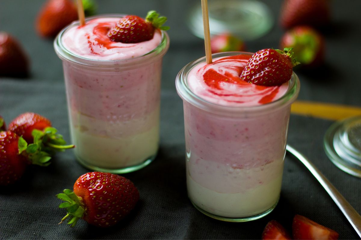 Coquetel de frutas sem álcool: uma receita saudável e deliciosa para todas as ocasiões 1 coquetel de frutas sem álcool.