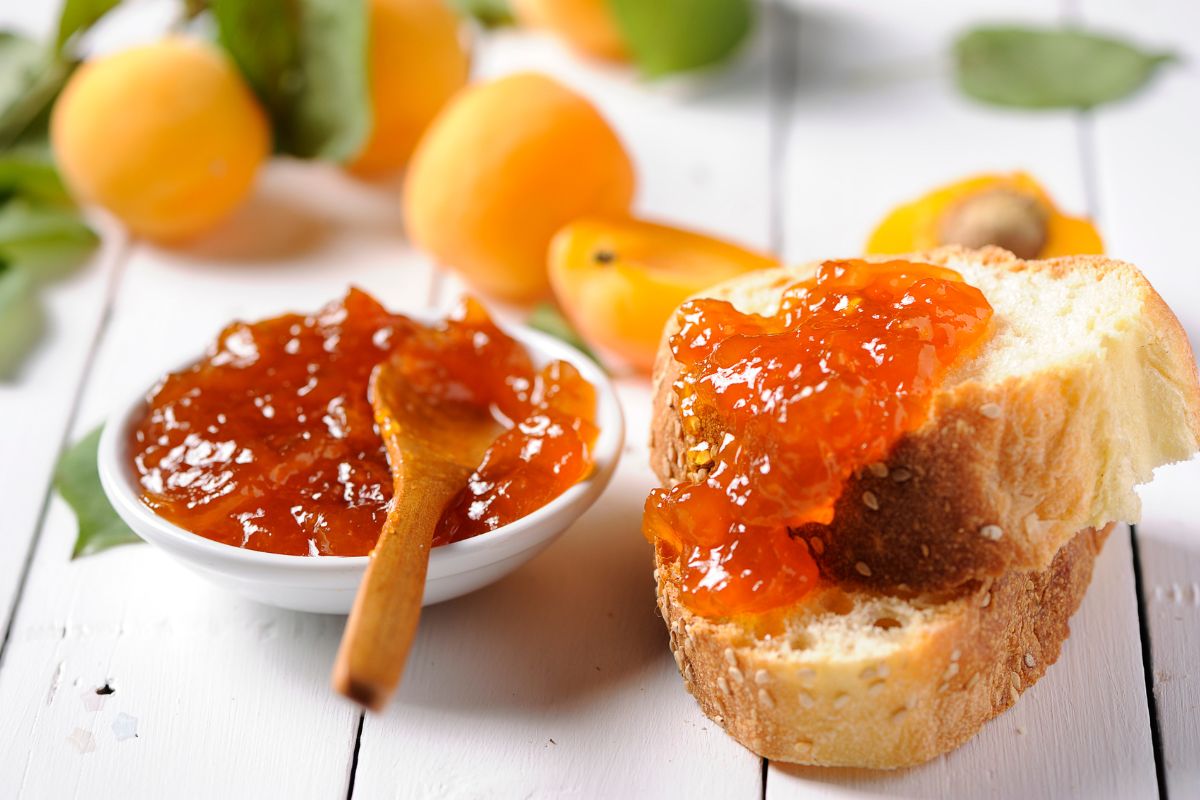 Geleia caseira sem açúcar: 3 receitas irresistíveis para fazer agora mesmo 4 geleia de damasco.