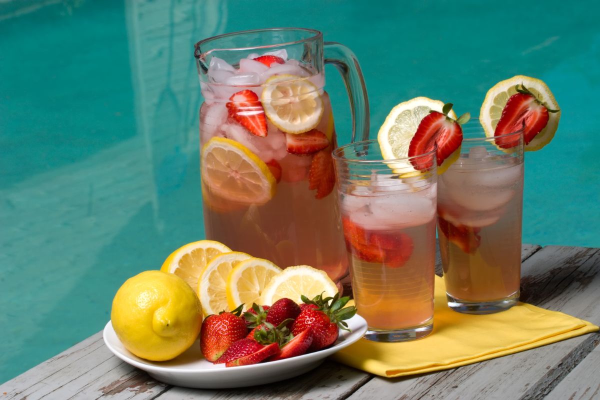 Pink limonade: a bebida refrescante e saudável que vai transformar seu verão 1 pink limonade.