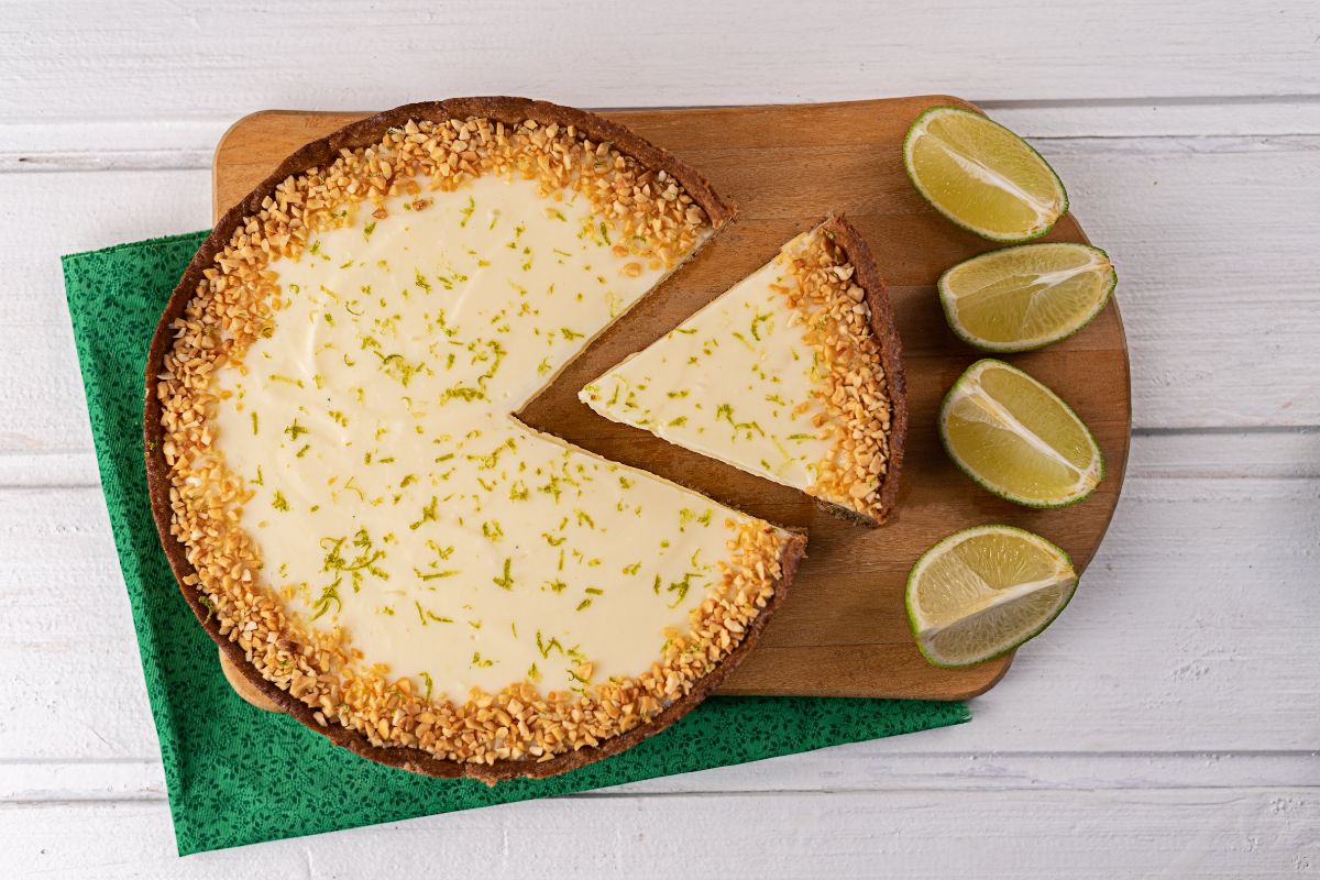 Torta de limão fitness: sobremesa saudável perfeita e sem segredos 1 torta de limão fitness.