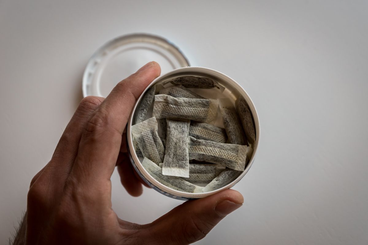 Snus: O sachê de nicotina que pode ser ainda mais perigoso que o cigarro 1 Snus.